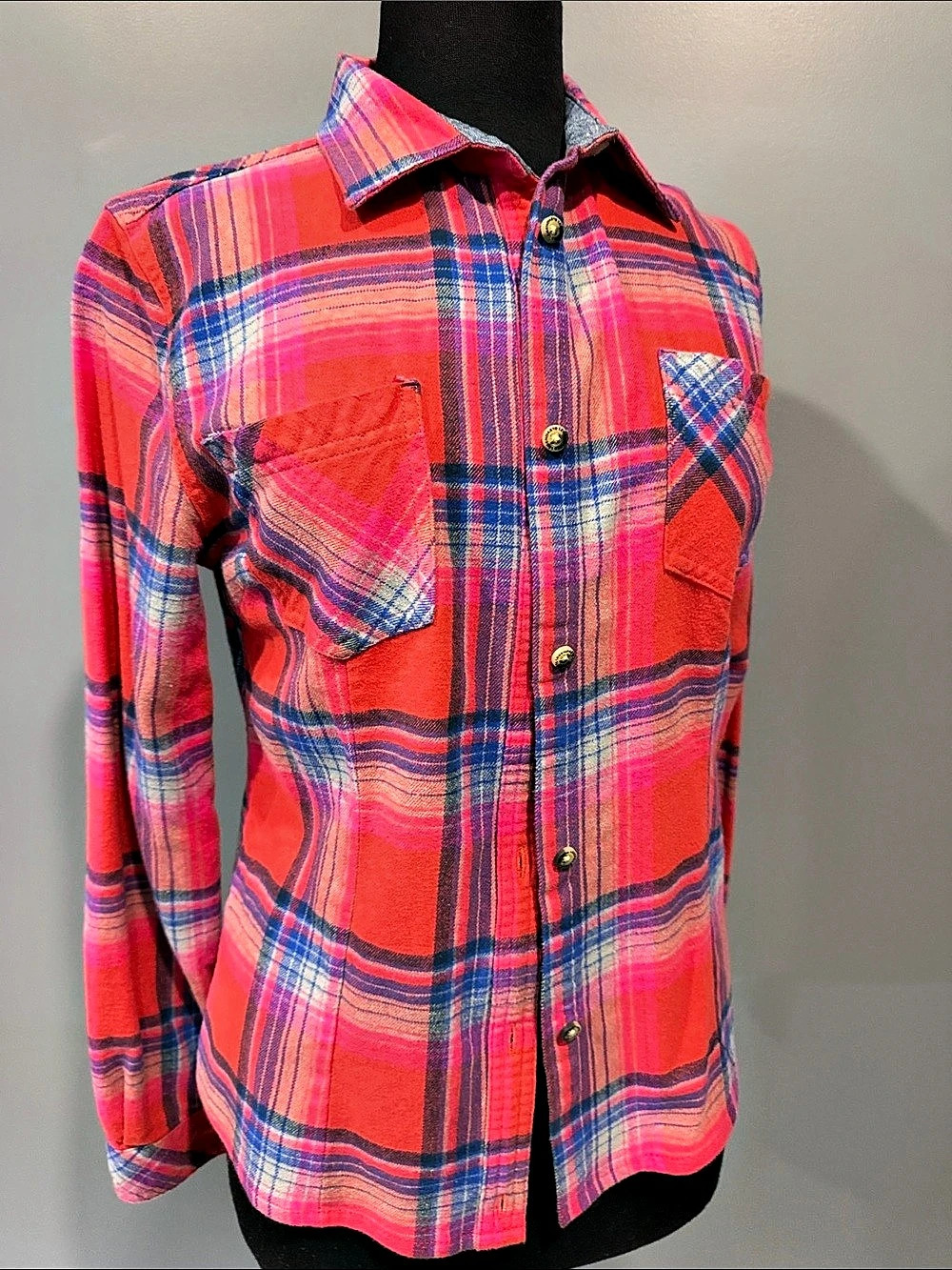 Legendary Plaid Button Down Shirt in Pink & Blue Like New